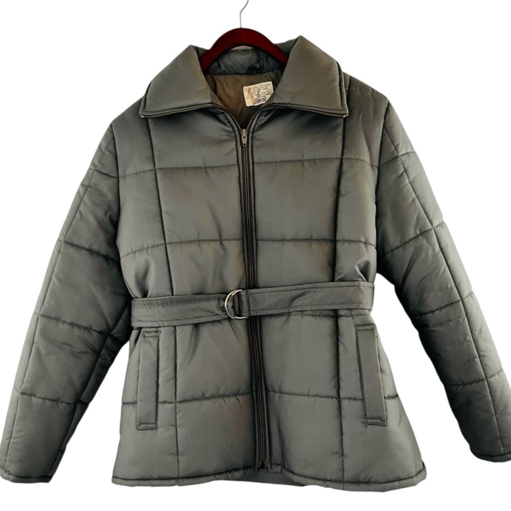 SEARS Vintage Women’s Gray Quilted Puffer Zip Up Belted Jacket Size: Large